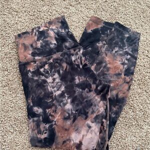 lululemon athletica Tie-Dye Leggings - Black and Brown